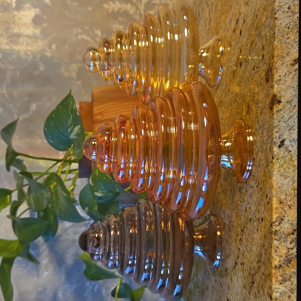 Bombay Art Glass Christmas Tree Luster Orchid Vase